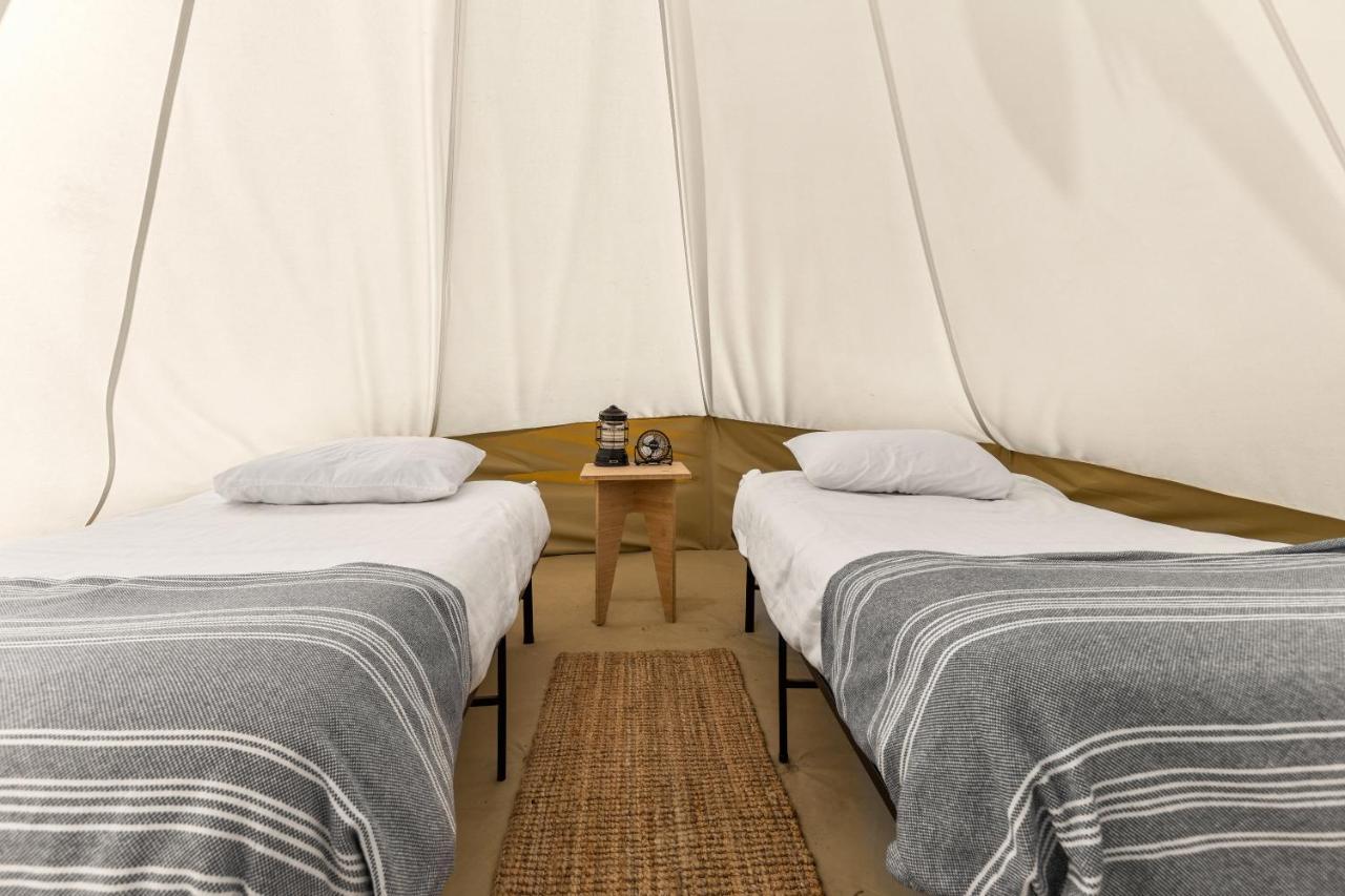 Under Canvas West Yellowstone Ngoại thất bức ảnh