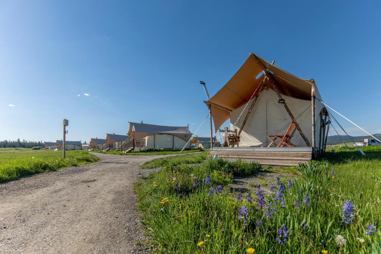 Under Canvas West Yellowstone Ngoại thất bức ảnh