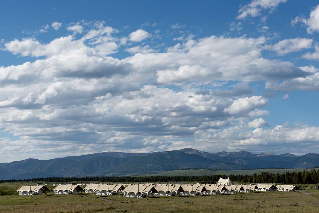 Under Canvas West Yellowstone Ngoại thất bức ảnh