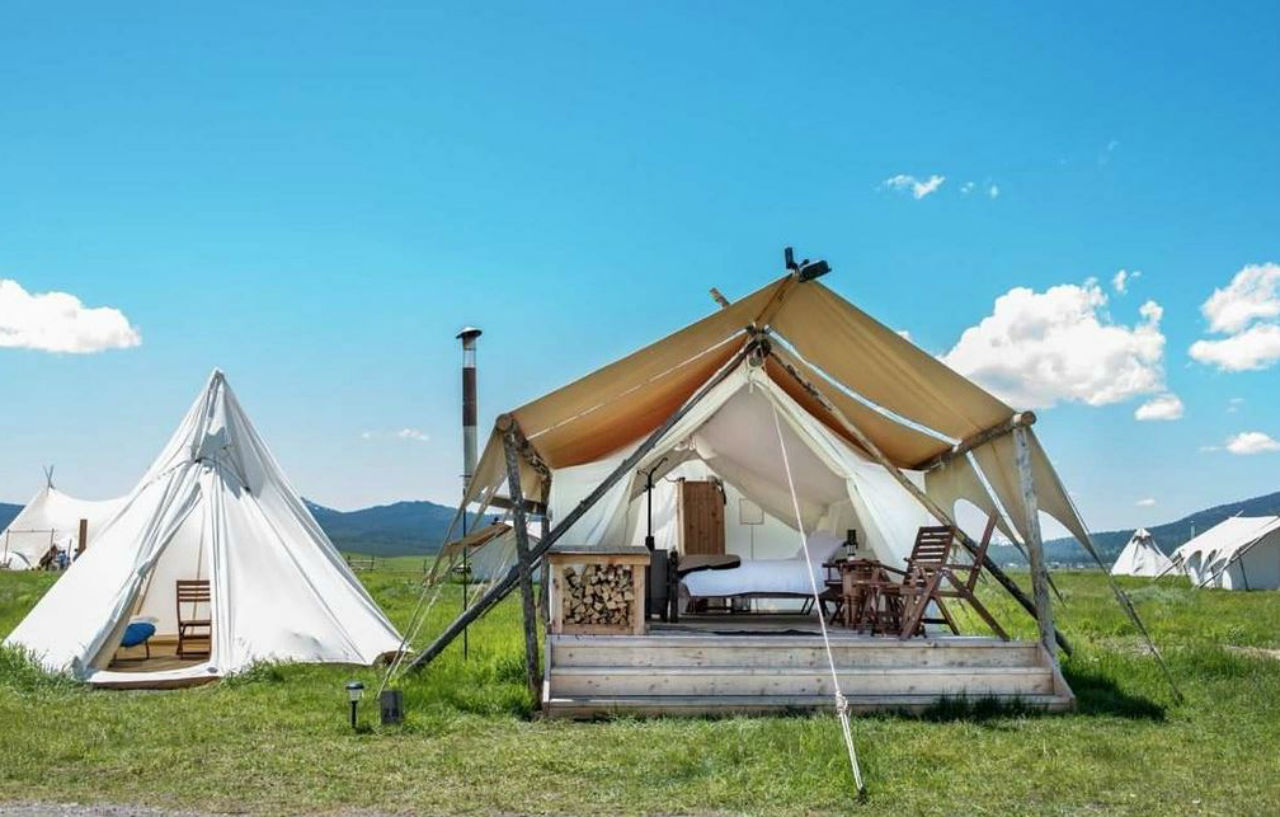 Under Canvas West Yellowstone Ngoại thất bức ảnh